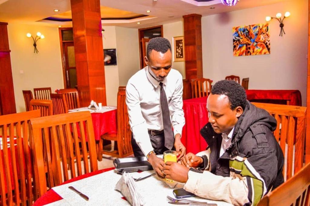 Grace Land Hotel Arusha Ngoại thất bức ảnh