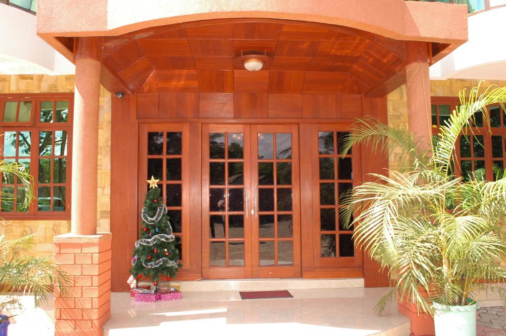 Grace Land Hotel Arusha Ngoại thất bức ảnh