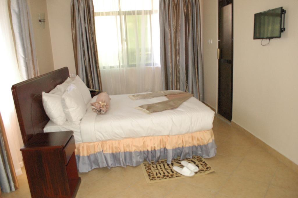 Grace Land Hotel Arusha Phòng bức ảnh